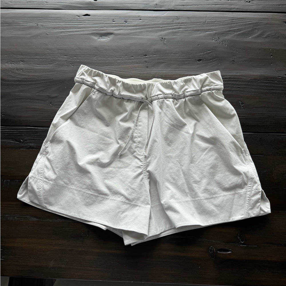 Lulu lemon shorts